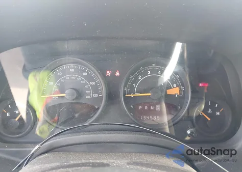 2016 Jeep Compass Sport из США, поврежденный, VIN 1C4NJDBB1GD572044